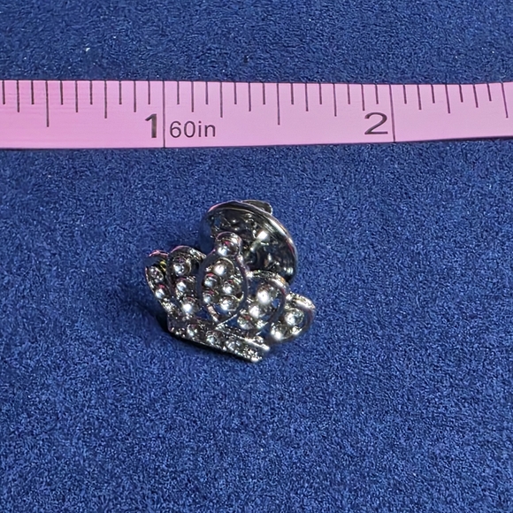 Rhinestone Crown Silver Tone Brooch 652 - Picture 3 of 3
